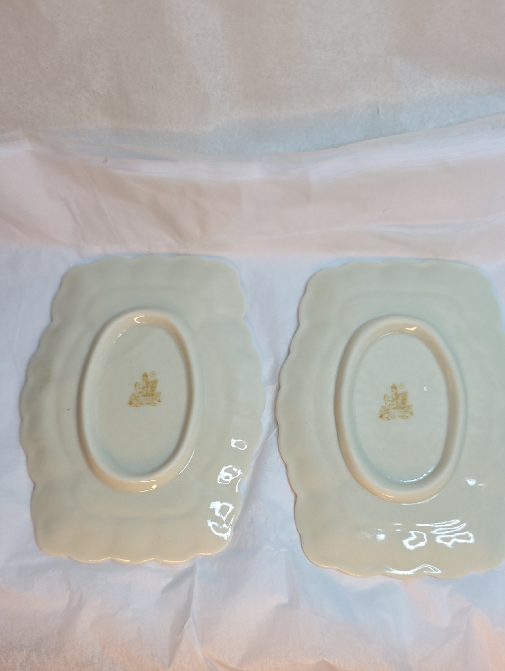 Set Of 2 Vintage Belleek Spider Pin Trays - Picture 4 of 6
